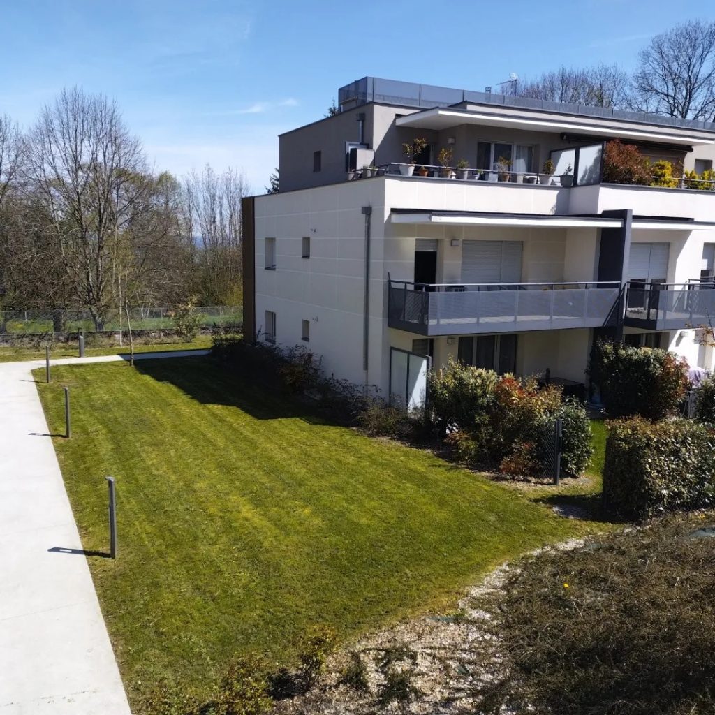Photo d'un jardin tondu par l'entreprise paysagiste à Vieugy